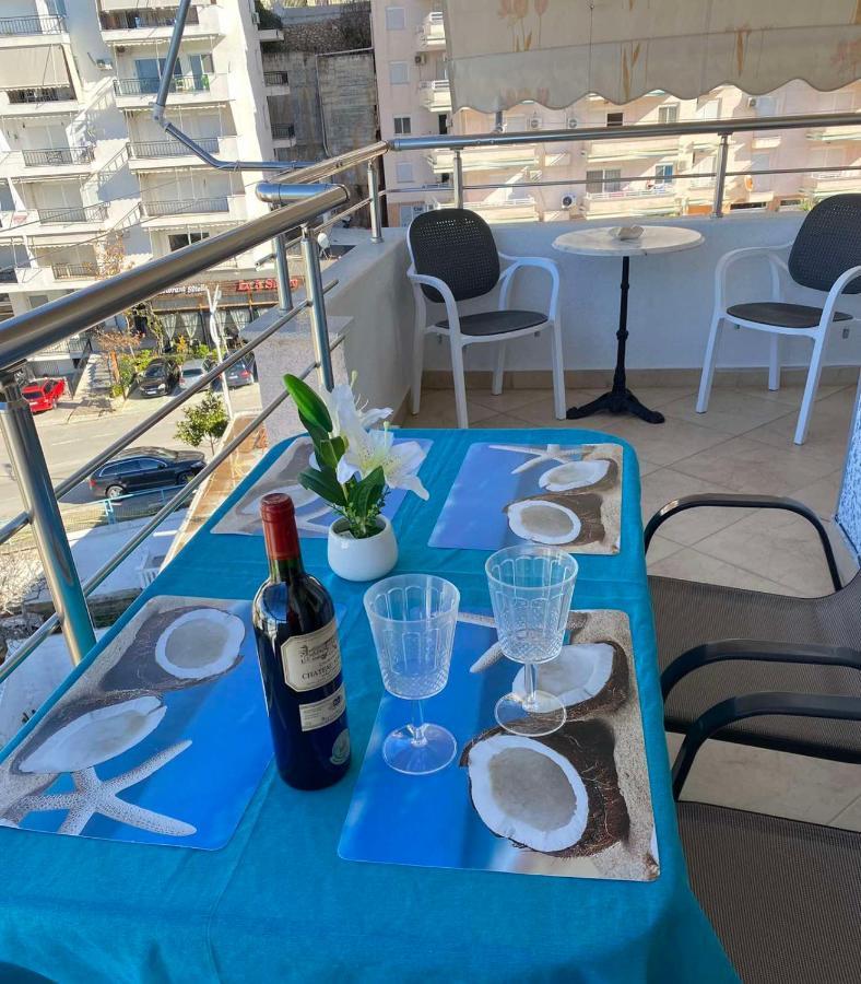 Luxury Seafront Apartments Sarande Room photo
